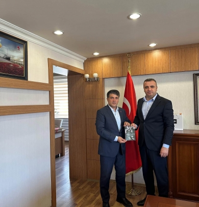 ANKARA & VEZİRKÖPRÜ PLATFORMU'NDAN VEZİRKÖPRÜ KAYMAKAMINA 'HAYIRLI OLSUN' ZİYARETİ..