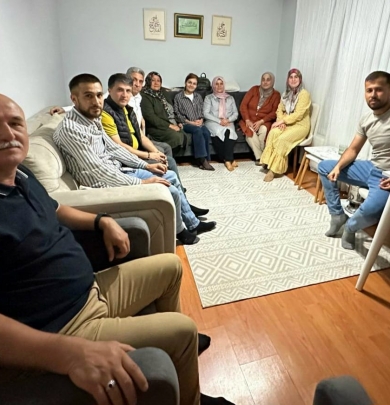 DEPREMZEDE AİLEYE EV TAHSİS EDEN HEMŞEHRİMİZE ZİYARET