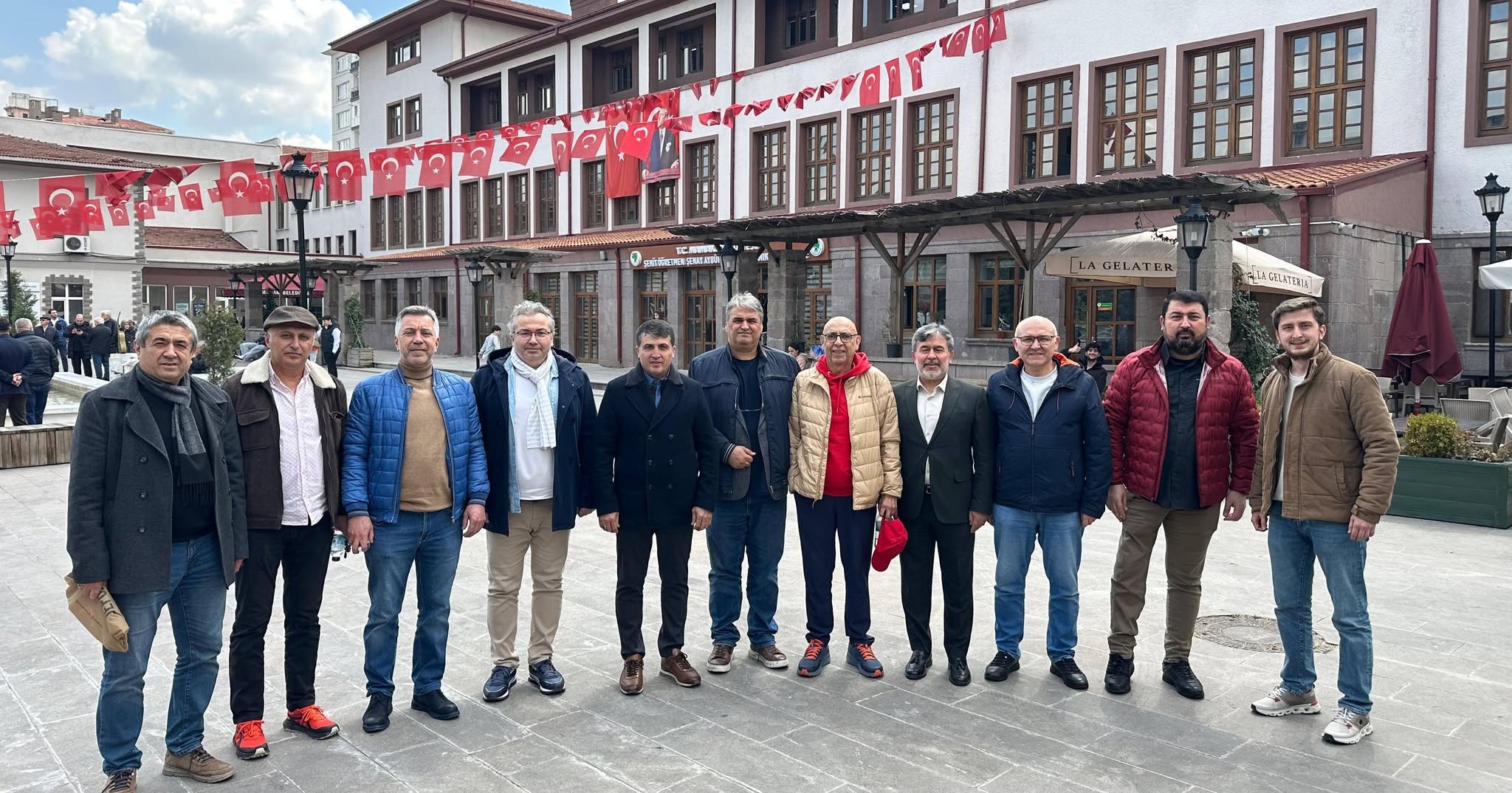 ANKARA & VEZİRKÖPRÜ PLATFORMU'NDAN 64 ÜNİVERSİTE ÖĞRENCİSİNE BURS DESTEĞİ